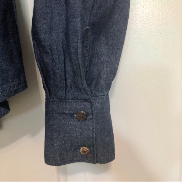 Active USA Denim Off Then Shoulder Ruffle Crop - Picture 5 of 12